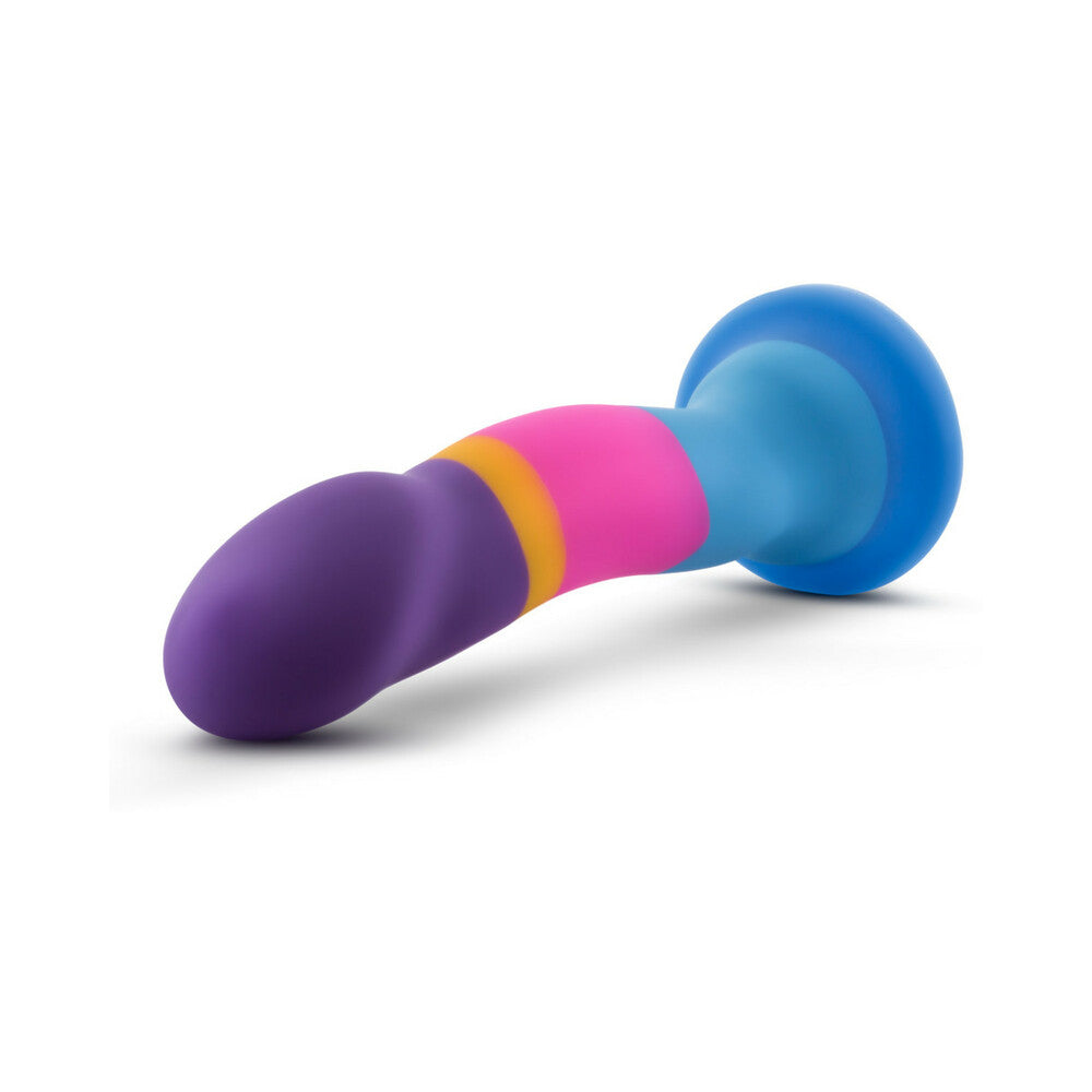 Avant D1 Hot ''n'' Cool 7.5 in. Silicone Dildo
