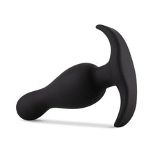 Anal Adventures Platinum Silicone Curve Plug Black