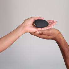 Je Joue Mimi Clitoral Vibrator Black