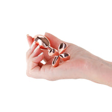 Rear Assets Clover Rose Gold