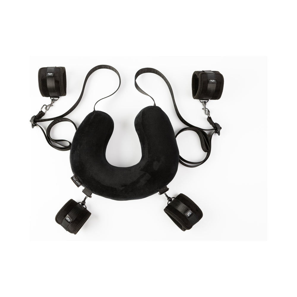 SEI MIO Comfortably in Control Deluxe Sex Position Restraint System