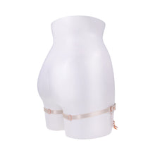 Sportsheets Sex & Mischief Peaches ''n CreaMe Pearl Garters